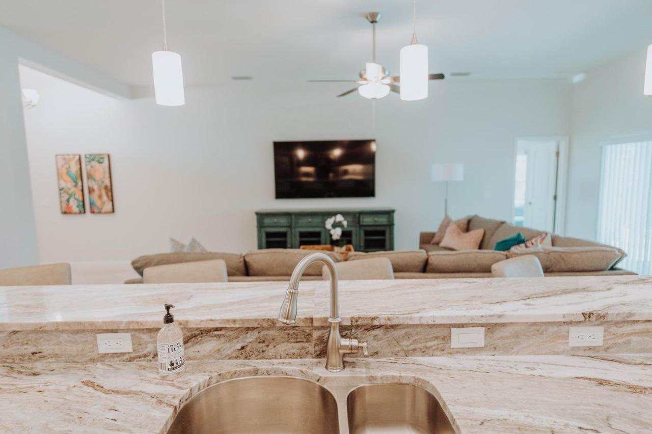 The Basilican Cape Coral Exterior photo